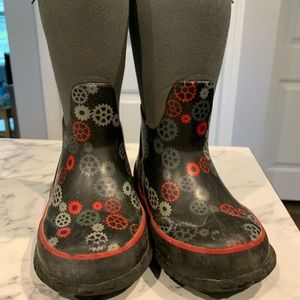 Kids 8 Bogs Insulated Boots